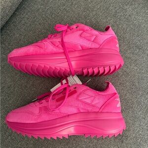 Reebok Juice couture Vibrant Pink Women's Sneakers